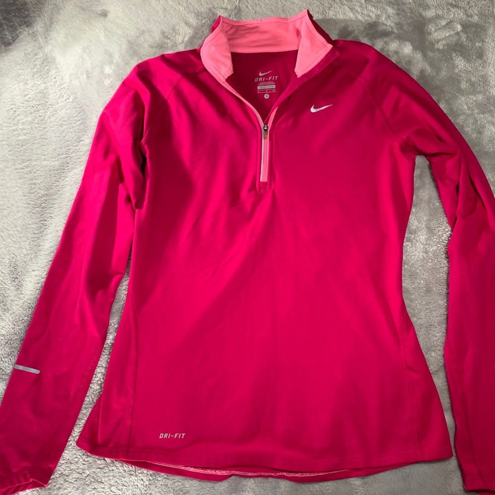 Nike - pink zip up long sleeve pullover